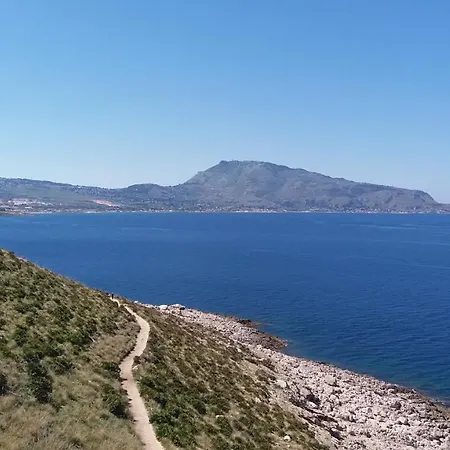 Arcobaleno Bed & Breakfast Custonaci